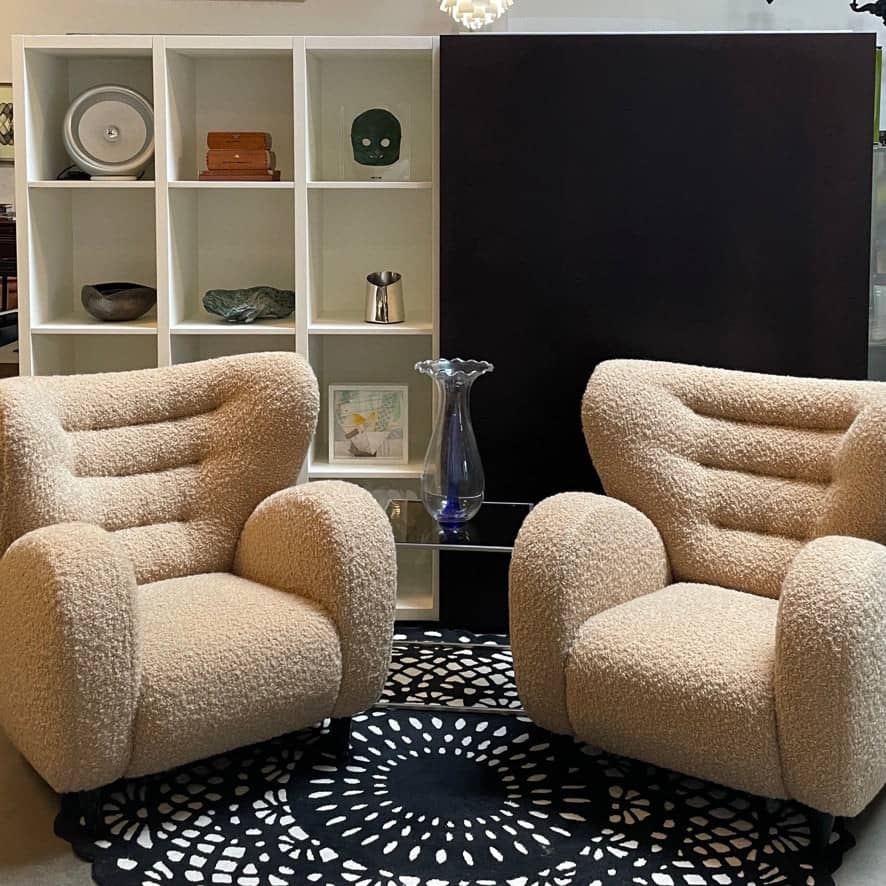 Fauteuils Pierre Augustin Rose Le Minotaure