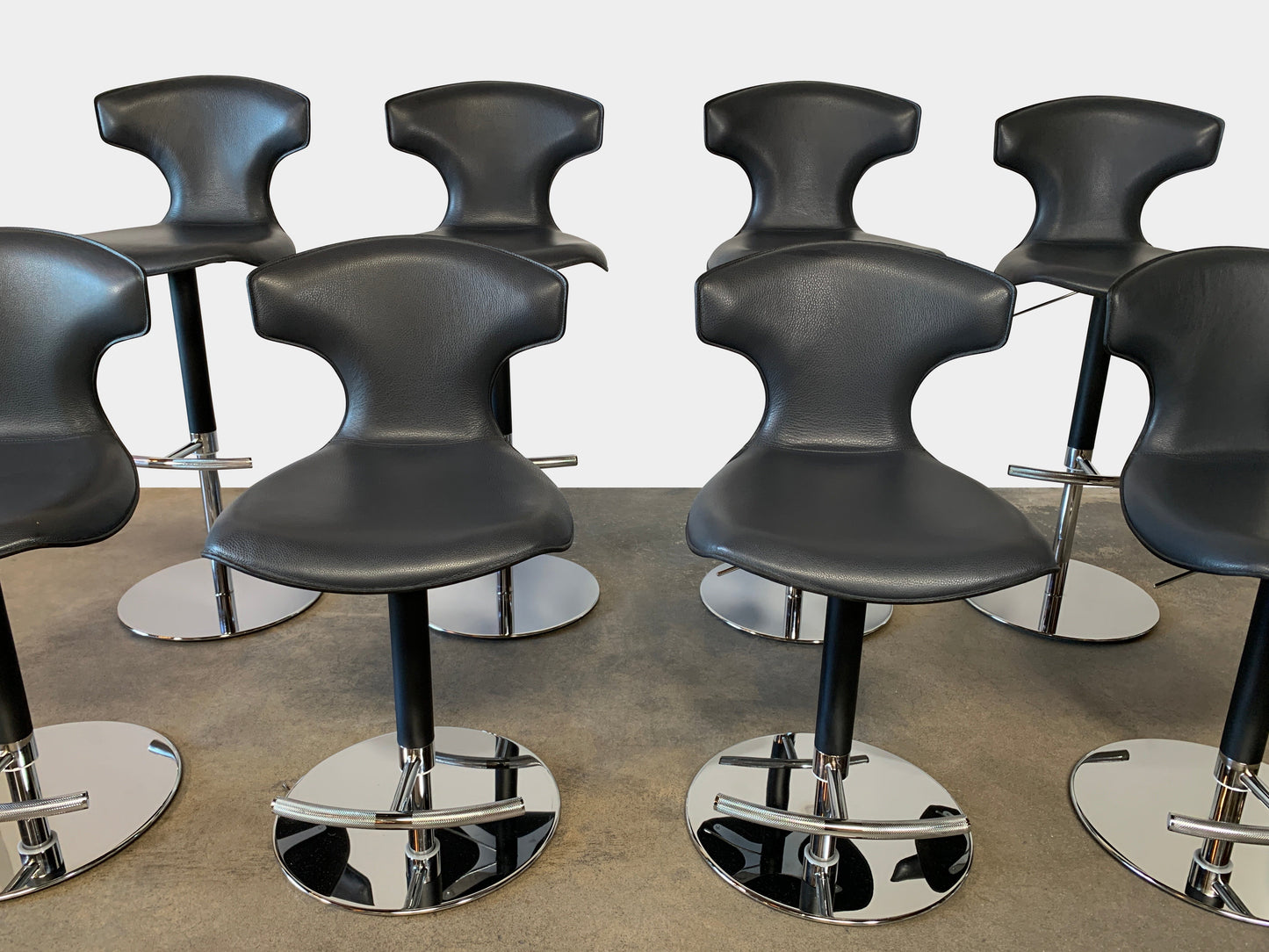Tabouret pivotant à hauteur réglable Montera (en attente)