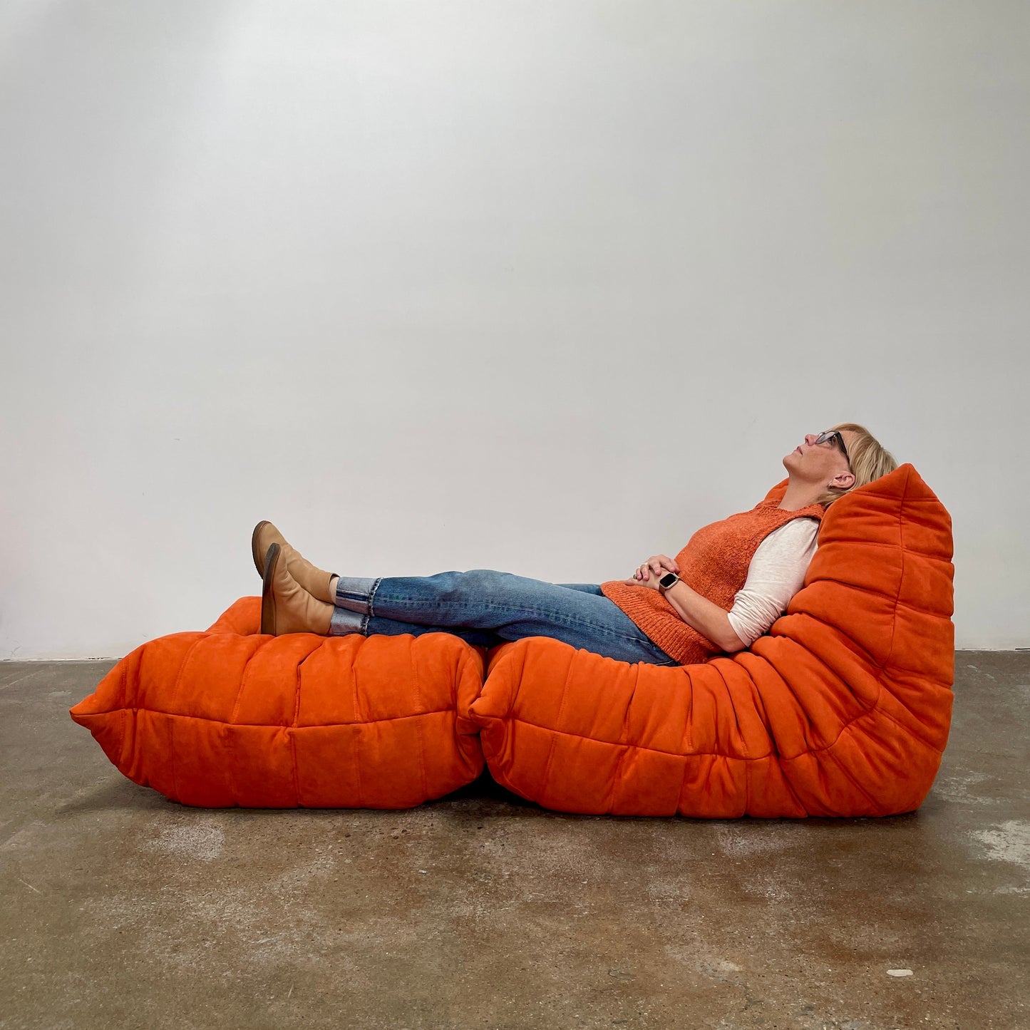Chauffeuse et pouf Togo Ligne Roset