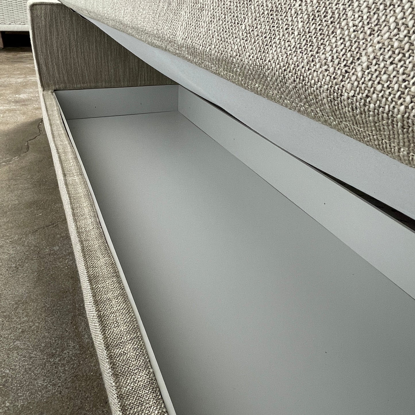 Canapé bas Tacchini avec dossier convertible
