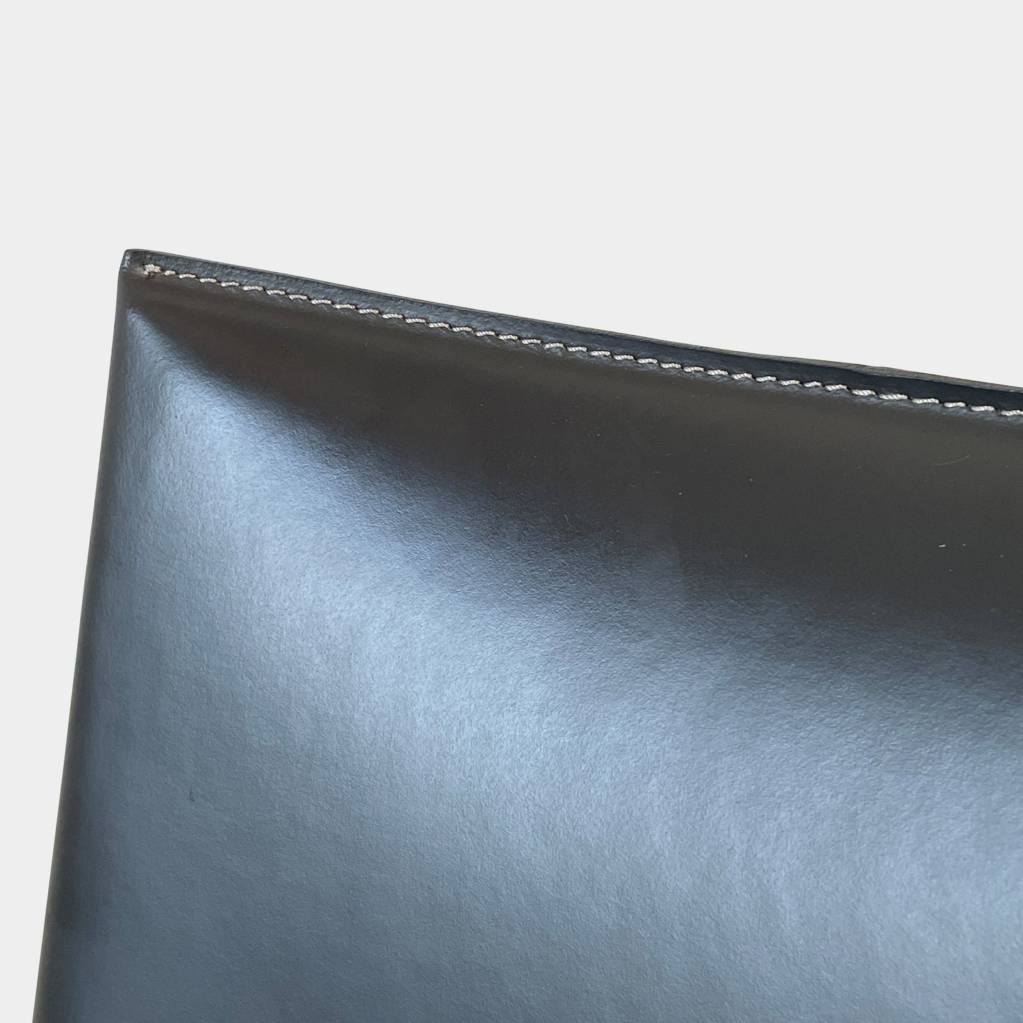 Ensemble de chaises de salle à manger Frag Bella en cuir gris foncé