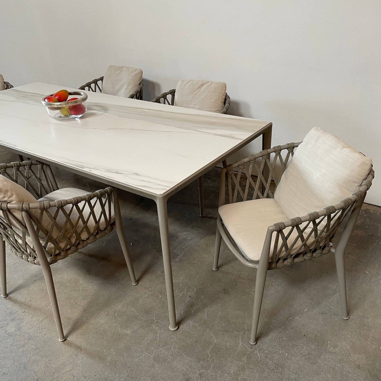 Table à manger d'extérieur Mirto de B&B Italia