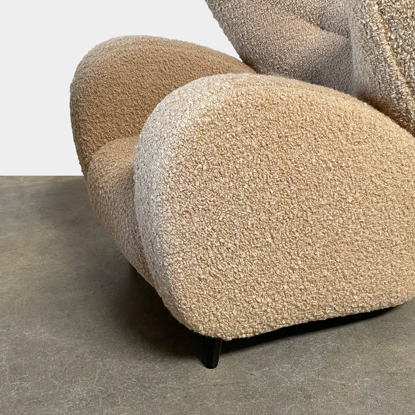 Fauteuils Pierre Augustin Rose Le Minotaure