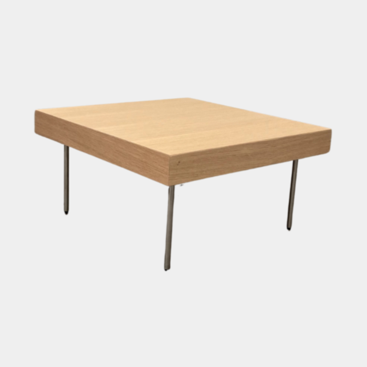 Table à aiguilles en bois naturel Ligne Roset