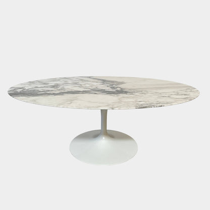 Table basse ovale sur pied Saarinen