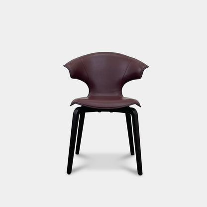 Petit fauteuil Poltrona Frau Montera Oxblood