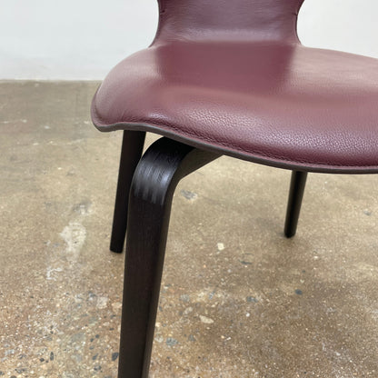 Petit fauteuil Poltrona Frau Montera Oxblood