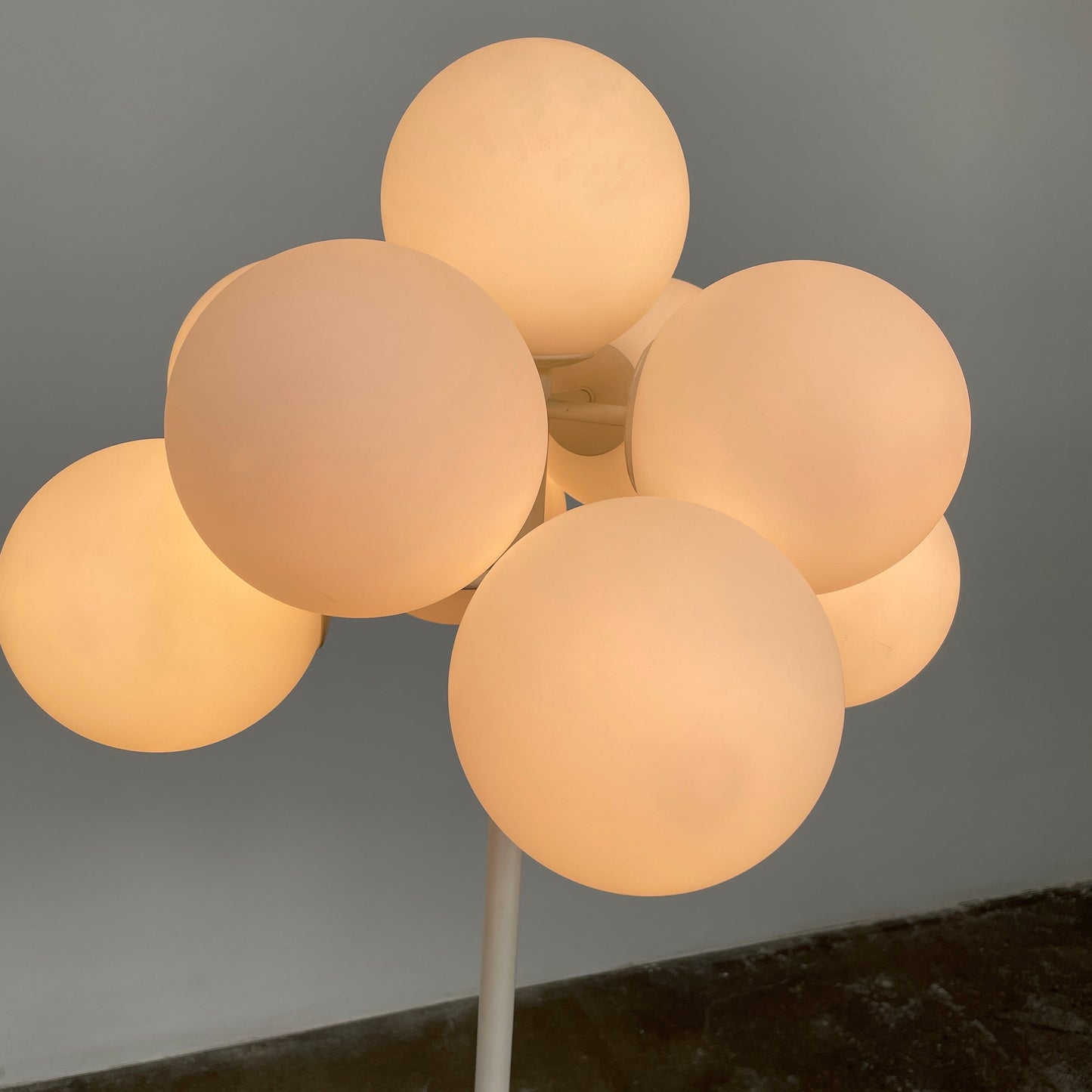 Lampadaire blanc vintage Lightolier