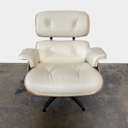 Fauteuil et ottoman Eames Lounge