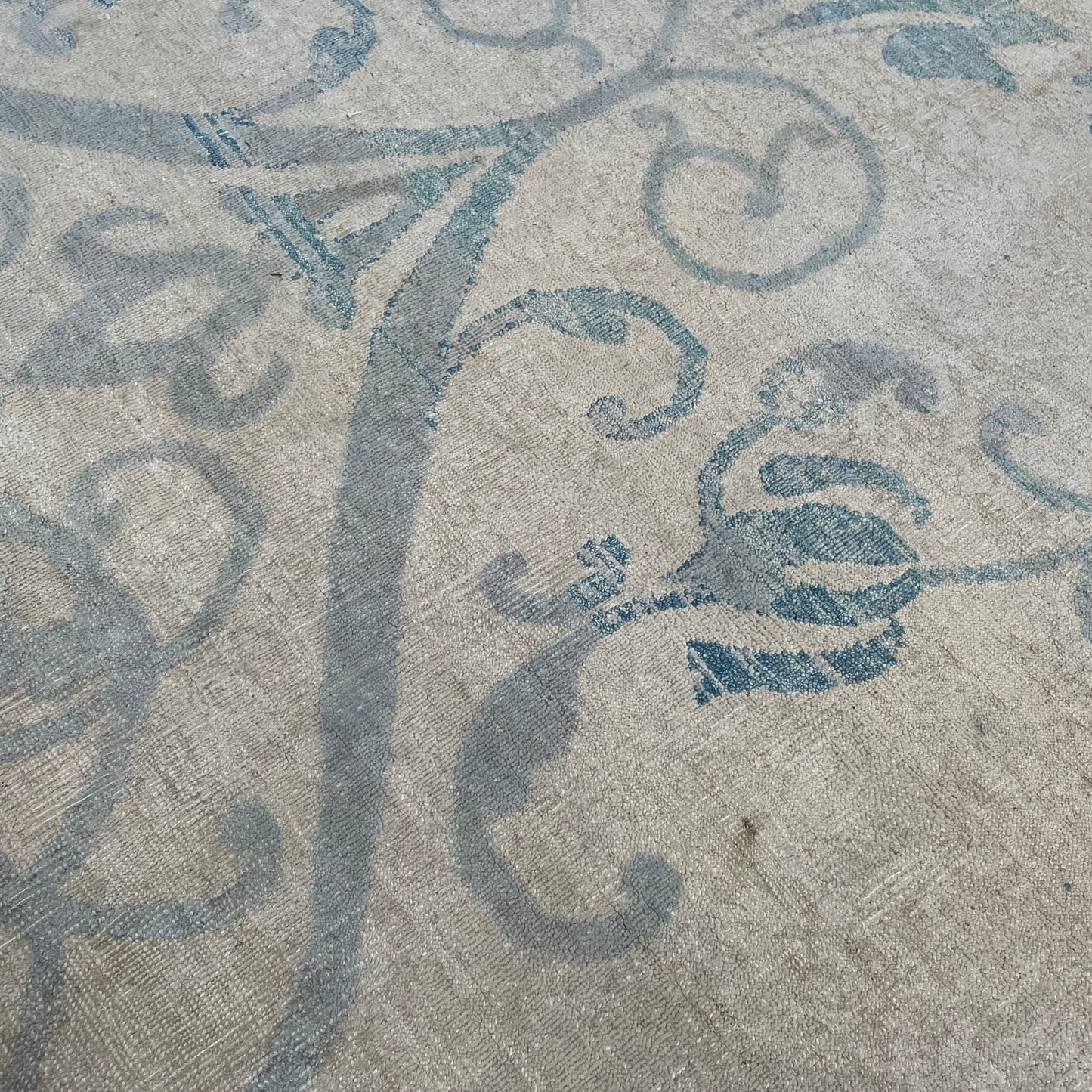Tapis tissé vintage