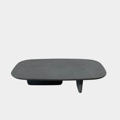 Table basse d'extérieur Tobi-Ishi de B&amp;B Italia (en attente)