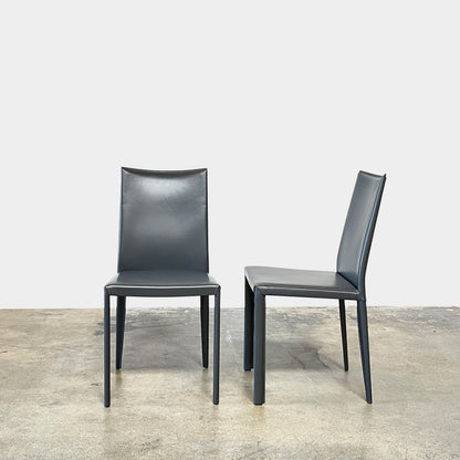 Ensemble de chaises de salle à manger Frag Bella en cuir gris foncé