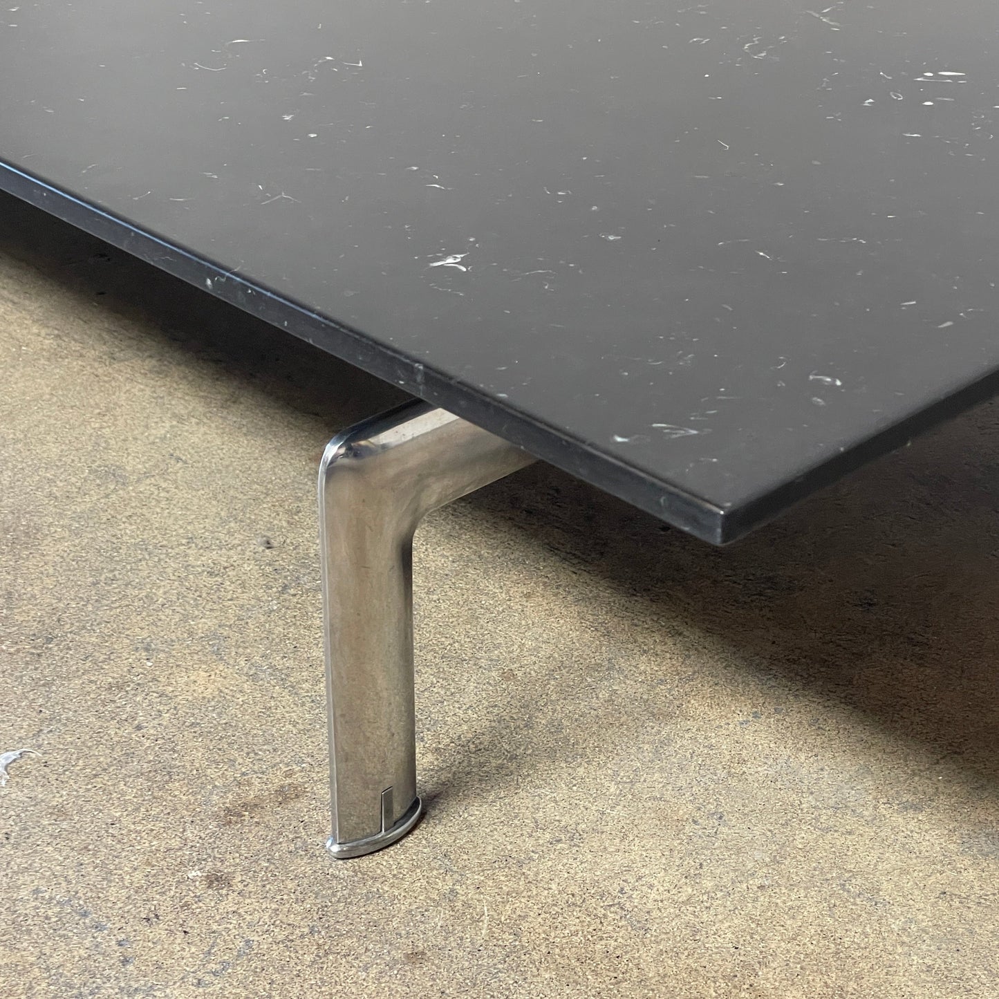 B&amp;B Italia Table basse Diesis