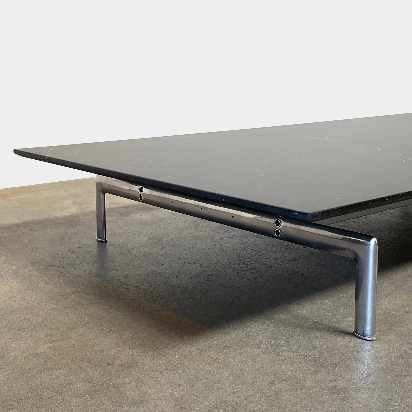 B&amp;B Italia Table basse Diesis