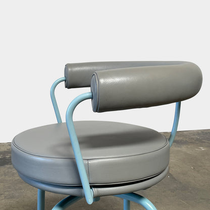 Chaise pivotante Cassina LC7