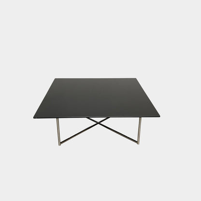 Table basse en verre noir 